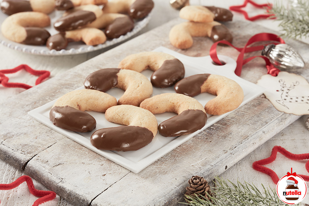 Christmas Vanilla crescents with Nutella® | Holiday Recipes